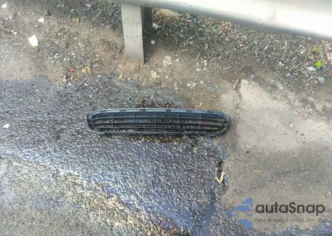 2008 Toyota Camry Se z USA, uszkodzony, nr VIN 4T1BE46K38U234210